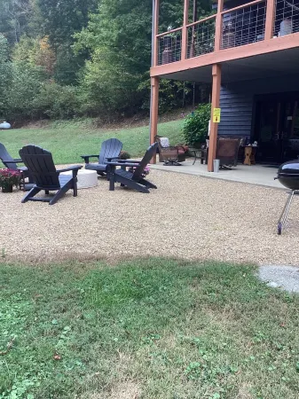 Charming 2-Bedroom House in Perfect Nashville! Close to the Heart of Nashville