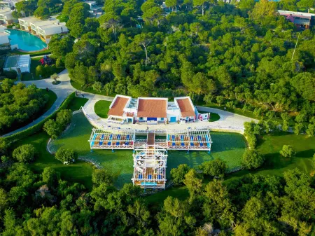 Rixos Premium Belek - the Land of Legends Access