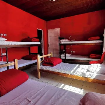 Hostel Kaizen โรงแรมใกล้Sacred Art Museum