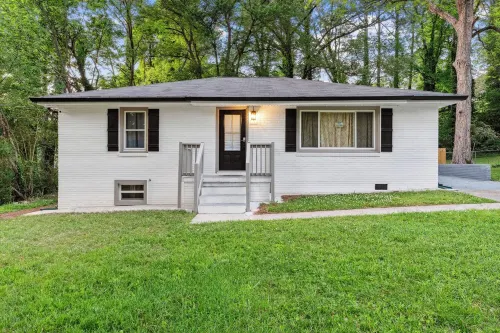 Grand Five-Bedroom Retreat by Deity Villas