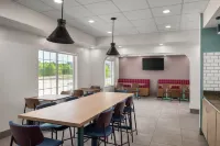 Garner Hotel PADUCAH WEST by IHG - Bữa sáng