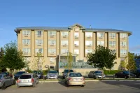 Best Western Plus Calgary Centre Inn Hotels near Deerfoot Meadows
