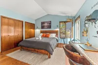 Pixar Paradise! 15 Min to Downtown / Game Room