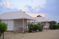 Sunny Desert Camp