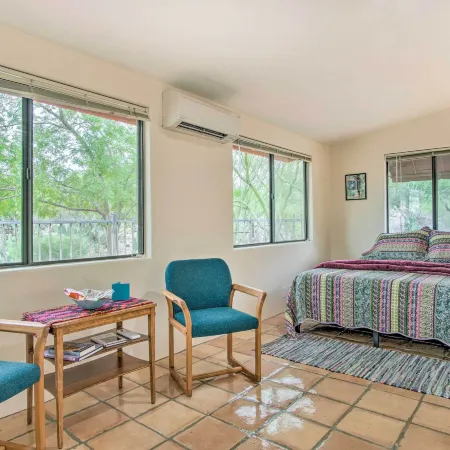 Charming Tucson Casita Near Hiking and Biking! Hotels in Tanque Verde