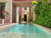 Casa Italia Luxury Guest House - Adults Only Hotels in Merida