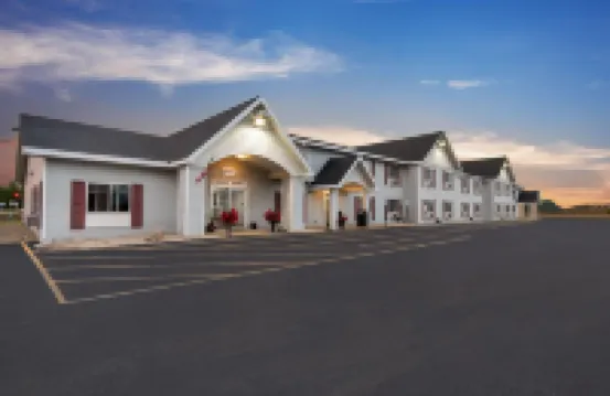 Baymont by Wyndham Marinette