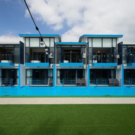 Seogwipo Coco Pool Villa Отели рядом с достопримечательностью «Пляж Пёсон»