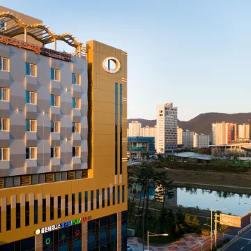 Golden Business Hotel