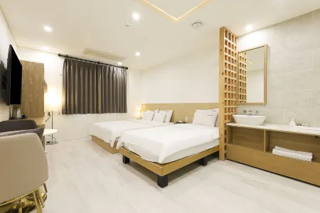 Trt Hotel