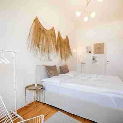 Arcadio Home - Premium Suite Rooms