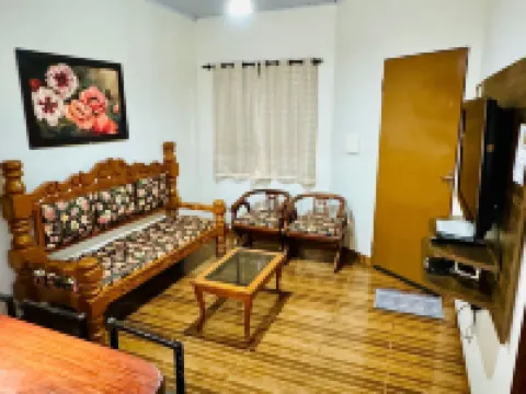 カーサ フロール ド イペ ホームズ ノブレスのホテル