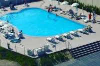 Catania International Airport Hotel - Uima-altaat