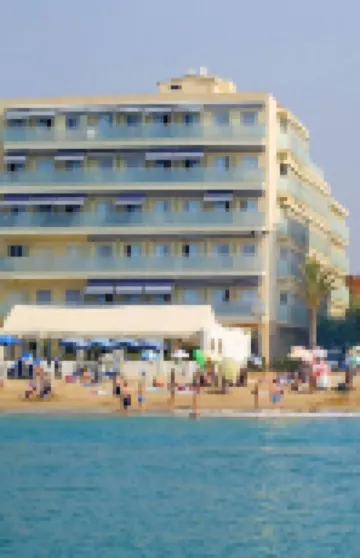 4R Miramar Calafell Hôtels à : 