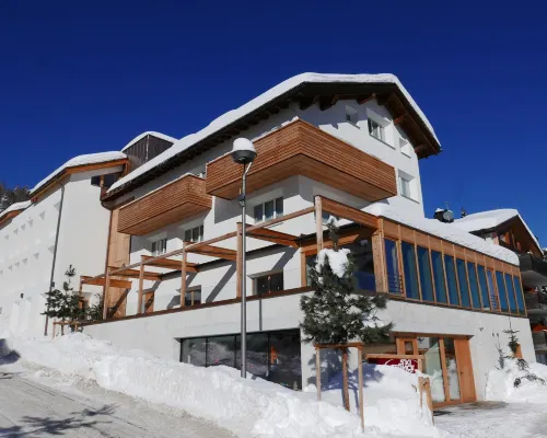 Conrad's Mountain Lodge Hotels in Silvaplana
