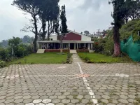 Nilgiris Inn