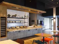 Ibis Budget Lyon Villeurbanne - breakfast
