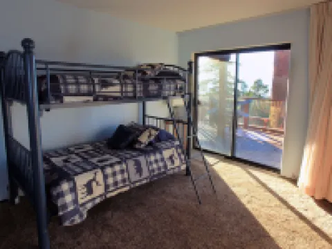 Lakescape 3 Bedroom Condo by RedAwning Hotels in Stateline