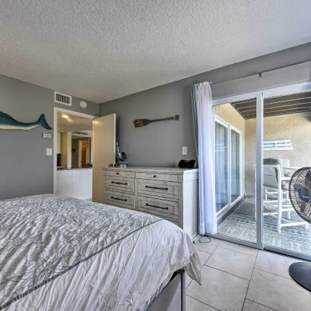 Ocean-View Fernandina Condo w/ Pool, Beach Access!