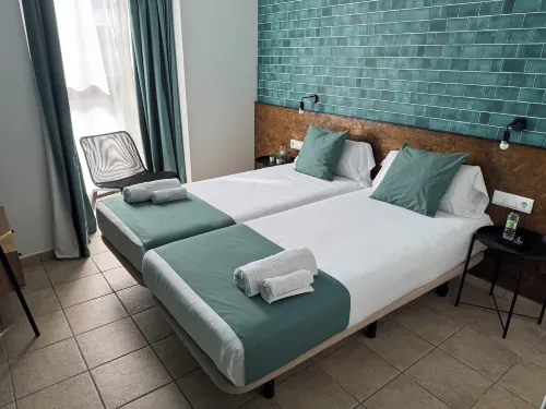 HOTEL ORENETA - Gironella
