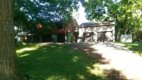 Large studio apartment near Buckeye Lake No smoking - Gym
