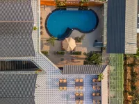 The Hosteller Goa, Mandrem - Pools