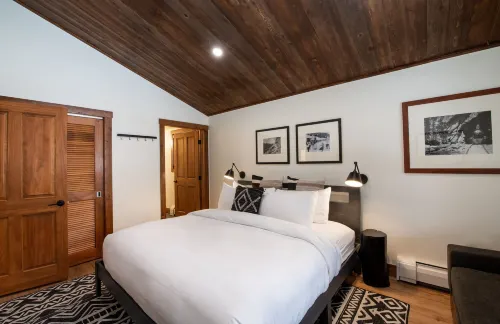 Zephyr Mountain Lodge Premium-Rated 2100