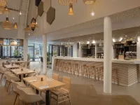 Hilton Garden Inn Bordeaux Centre Hotels in der Nähe von Kulturzentrum Darwin Ecosysteme
