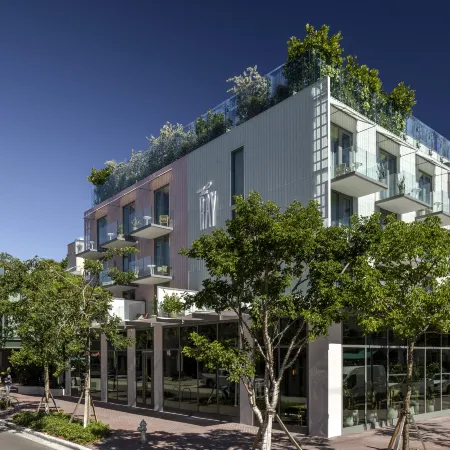The Ray Hotel Delray Beach, Curio Collection by Hilton