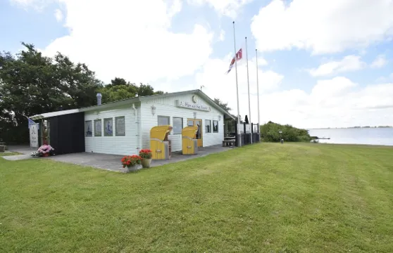 希波呂託斯霍夫的兩人公寓