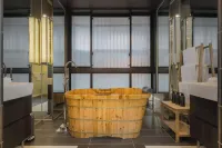 Hinode Hills Niseko Village - Hot Springs