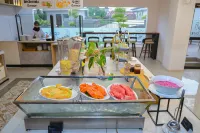 Two K Azana Style Hotel Bengkulu - breakfast