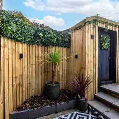 Peaceful Retreat in Telford With Modern Amenities Hotel Exterior