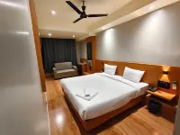 Hashtag Inn Opposite Sarusajai Stadium Hotel di 