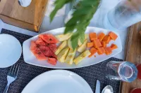 마후아 톨라 타도바 - 조식 운영