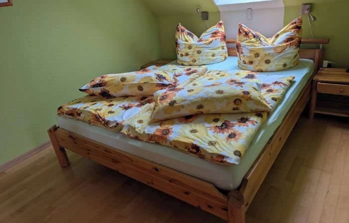 Vacation apartment with roof terrace; bed linen, towels, WLAN and two bicycles