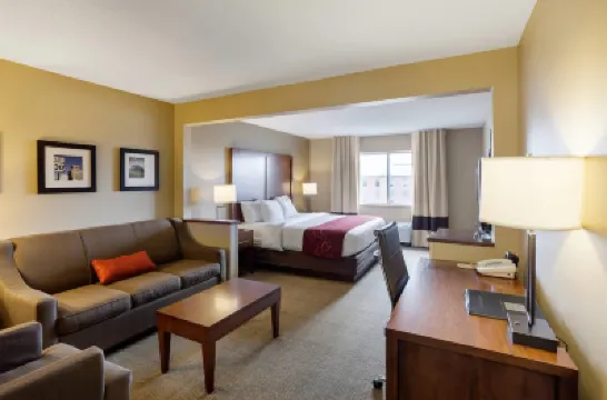 Comfort Suites Lincoln North Hotel a 