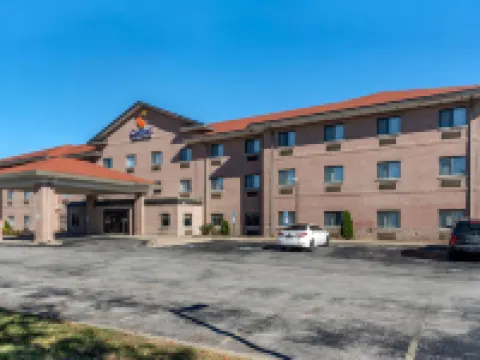 Comfort Inn & Suites Lees Summit - Kansas City Hotels in Lee's Summit