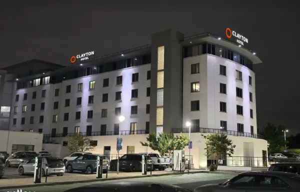 Clayton Hotel Dublin Airport Central