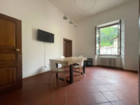 Tranquil 2-Bedroom Apartment in Historic Bagno di Romagna Hotels in Bagno di Romagna