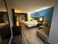 Quality Inn & Suites Detroit Metro Airport Hôtels à : Romulus