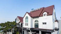 Molina Pension Hotels in 
