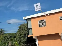แนชาลี สวีท โรงแรมในลาส กาเลราส