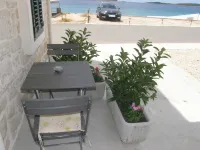 Apartments Mare - Beach