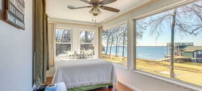 Hot Tub + Deck: Waterfront Lake Limestone Escape! Hotels in Limestone County