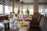 Hotel am Markt Nordenham - parking