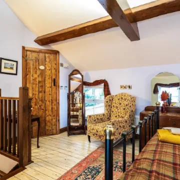 Sorley Boys Snug Отели рядом с достопримечательностью «Гилдхолл»