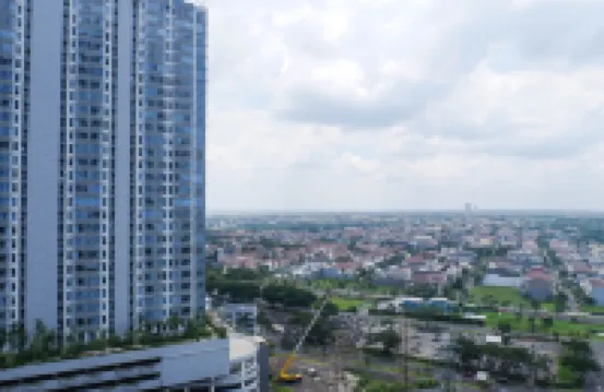 Compact and Cozy Studio Apartment at Orchard Supermall Mansion By Travelio