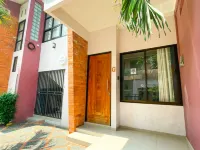 JEC Selatan Homestay By WHouse Hotels in Kotagede