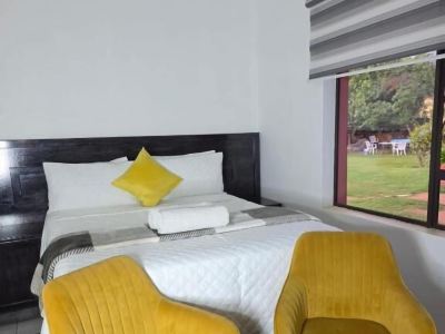 DreamWest Living the Guesthouse